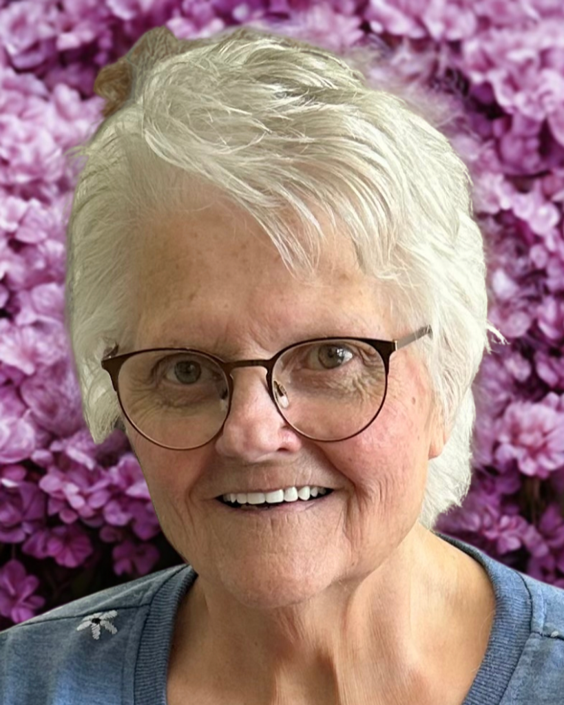 Marilyn Hathaway Smith Profile Photo