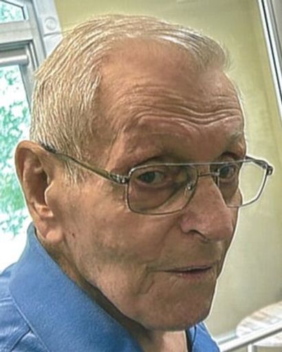 Michael Grubic's obituary image