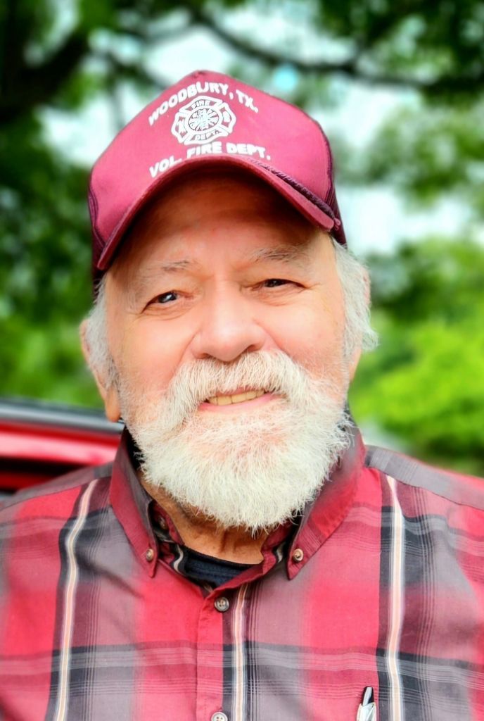 Manuel Caraveo Profile Photo