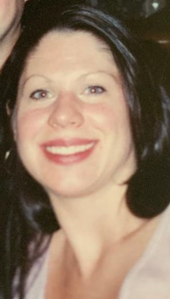 Kelly Lynn (Ziolkowski)  Wirtz Profile Photo