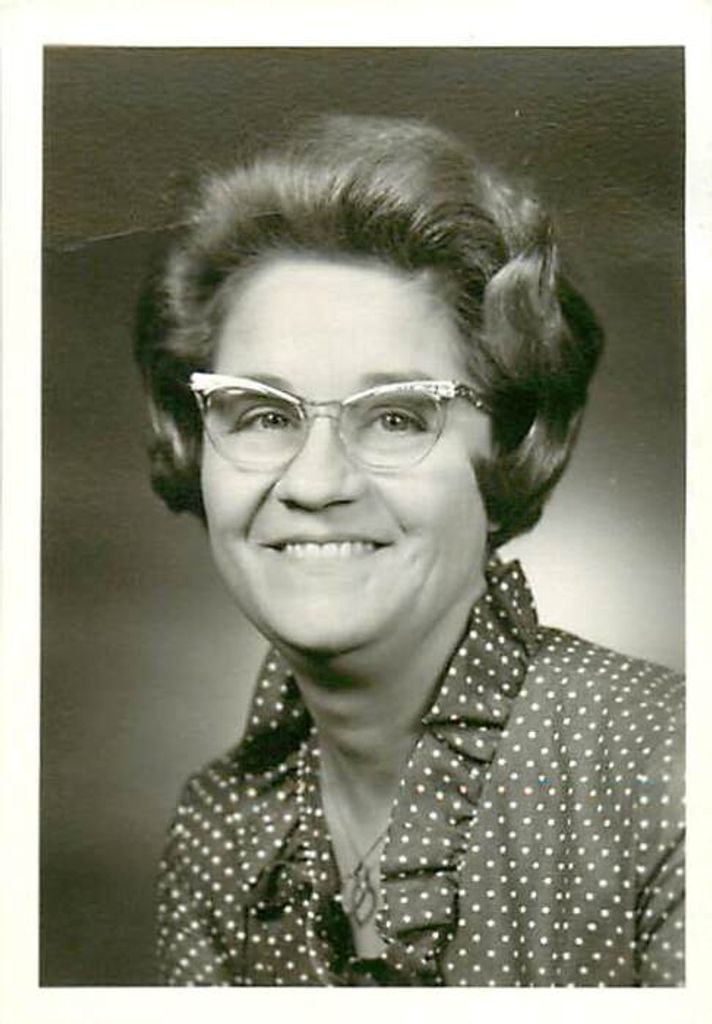 Helen Schwartz Profile Photo