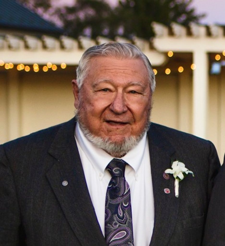 Robert   Stancil