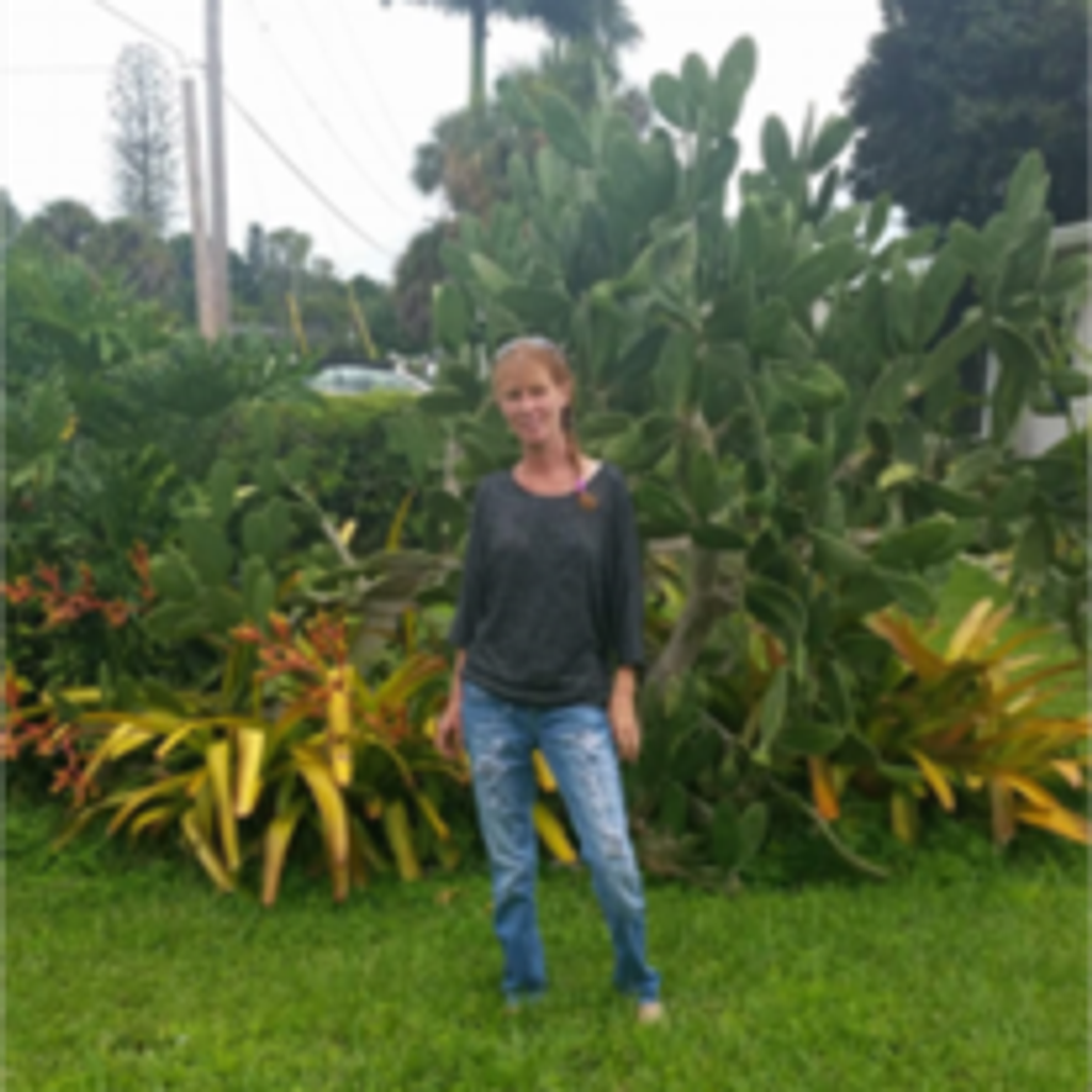 Carrie Ann Tomazin