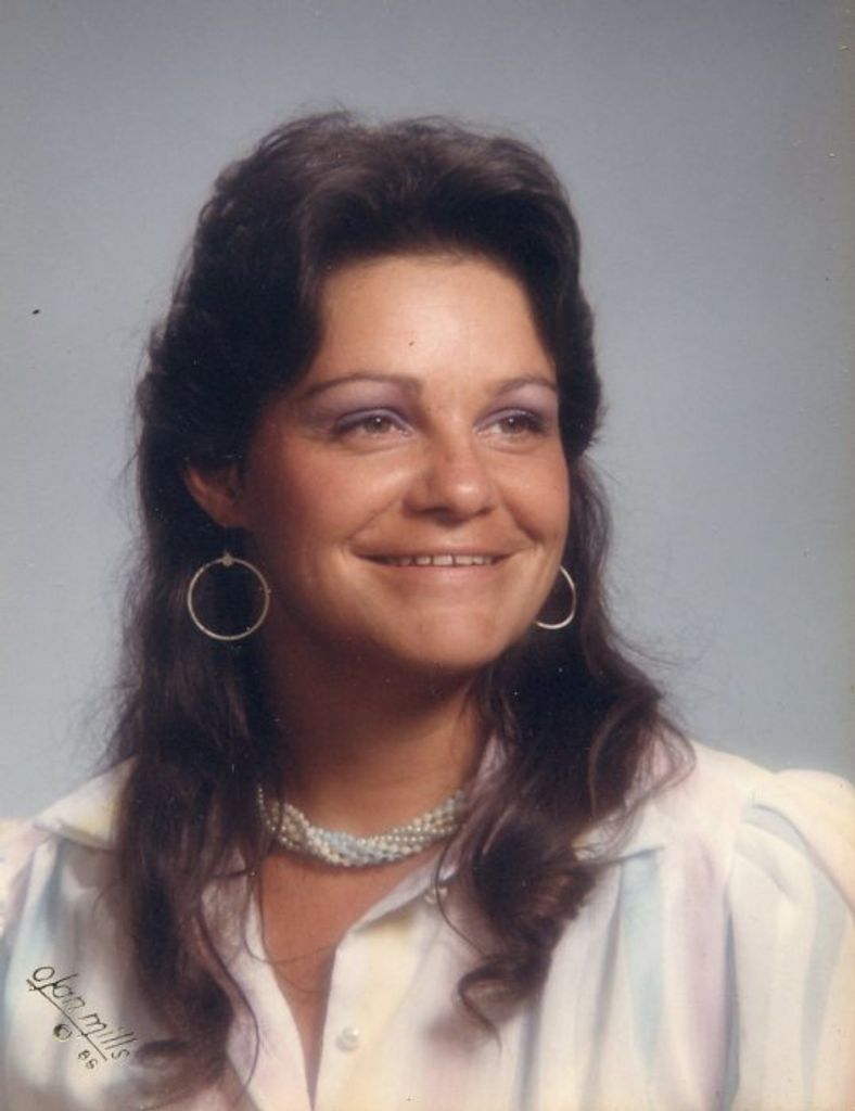 Paulette M (Johnston)  Parmely