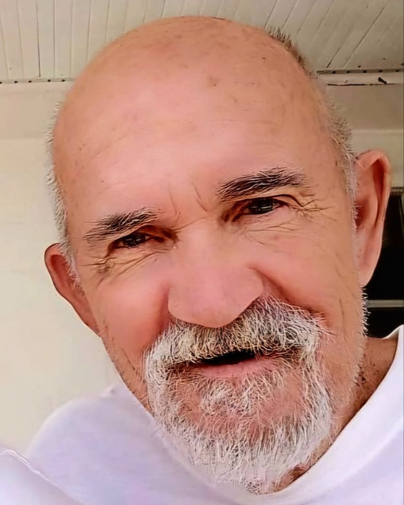 David Earl Davis