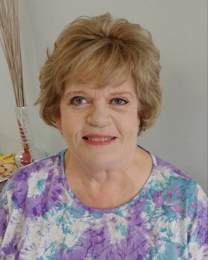 Betty Crouse Holsclaw Profile Photo