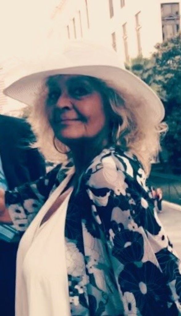 Susie Cole Profile Photo