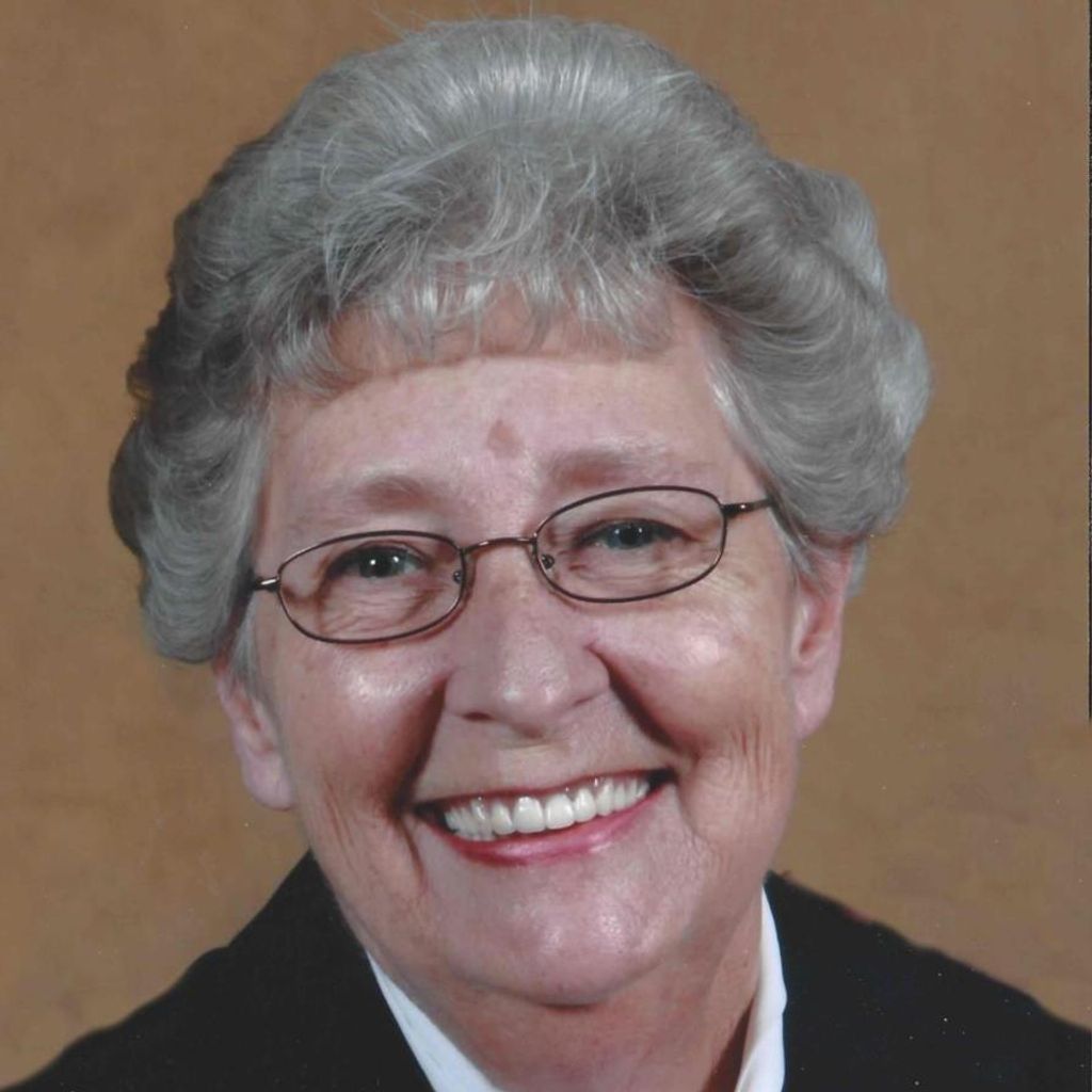 Joan Arb Profile Photo
