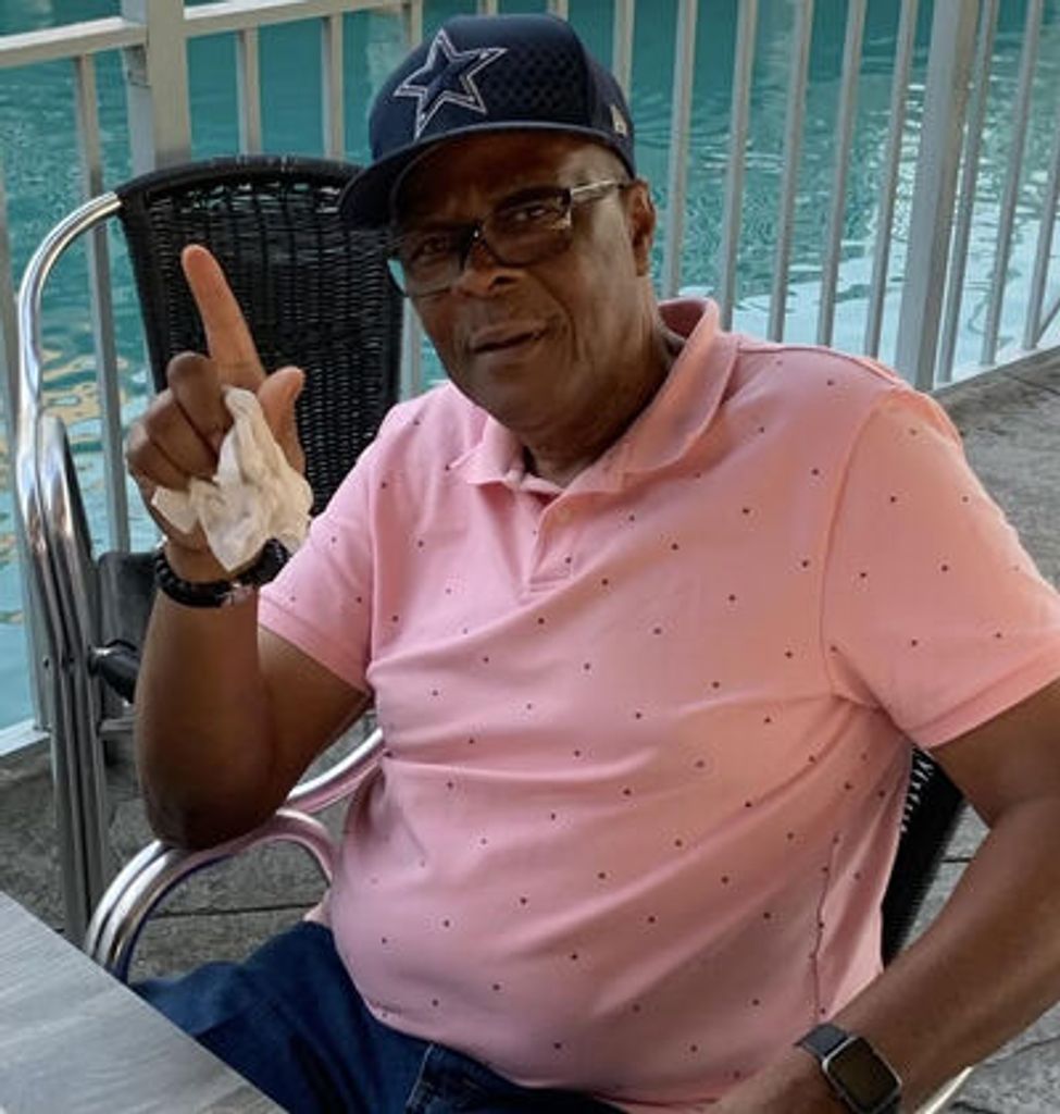 Lawrence Harvey Profile Photo