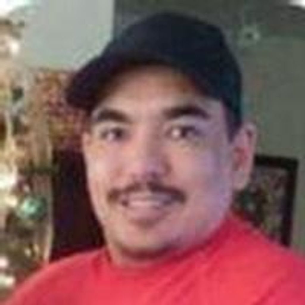 Marcus  Ray Bañuelos,  Sr.