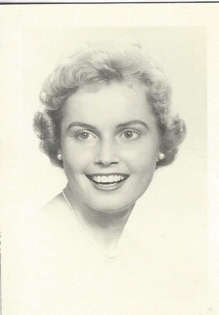 Laurie (Carr) Herlihy