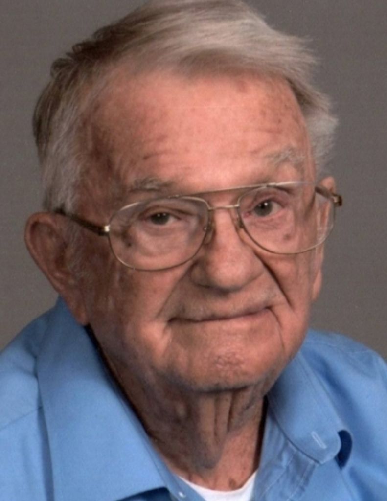 Lyle "Pete" Edwards