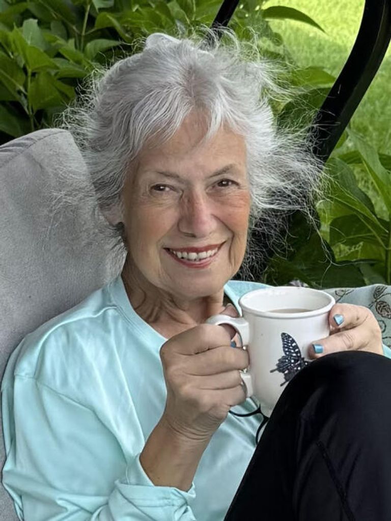 Evelyn J (Nelson)  Mumenthaler