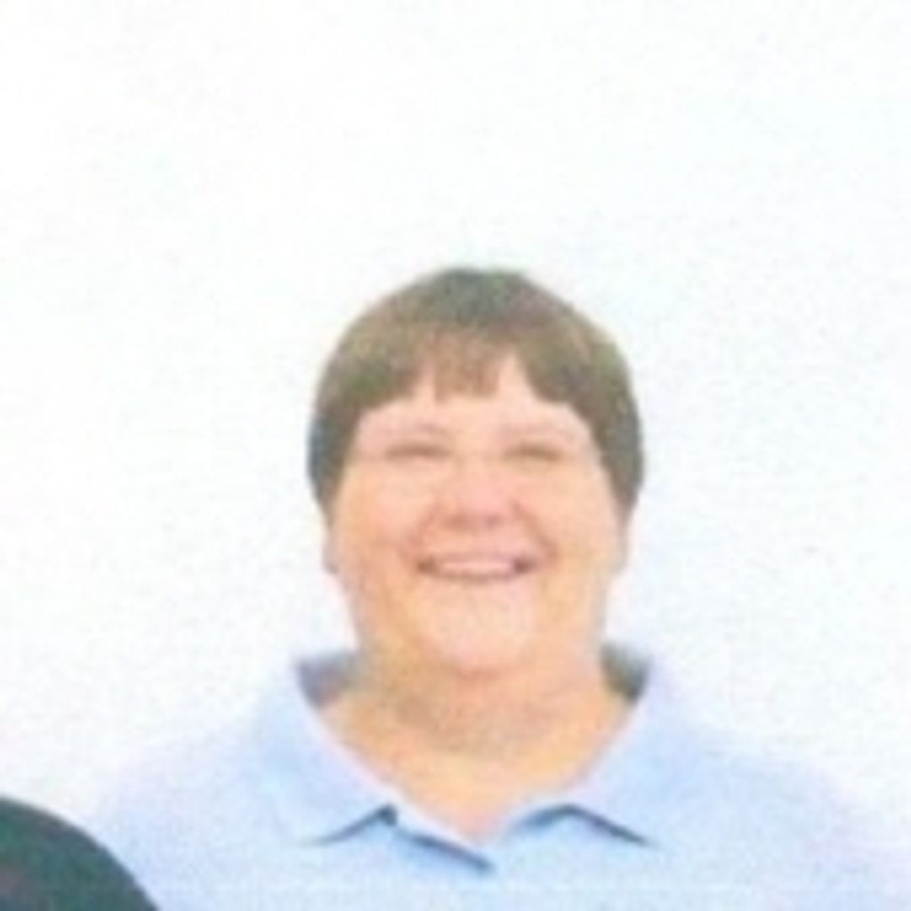 Mrs Lynn Marie Stumpmier-Robertson