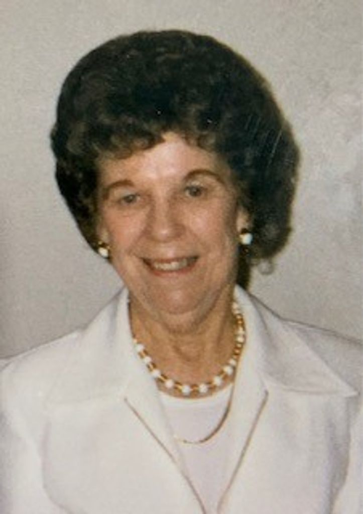 Joyce E. (Putman)  Williams