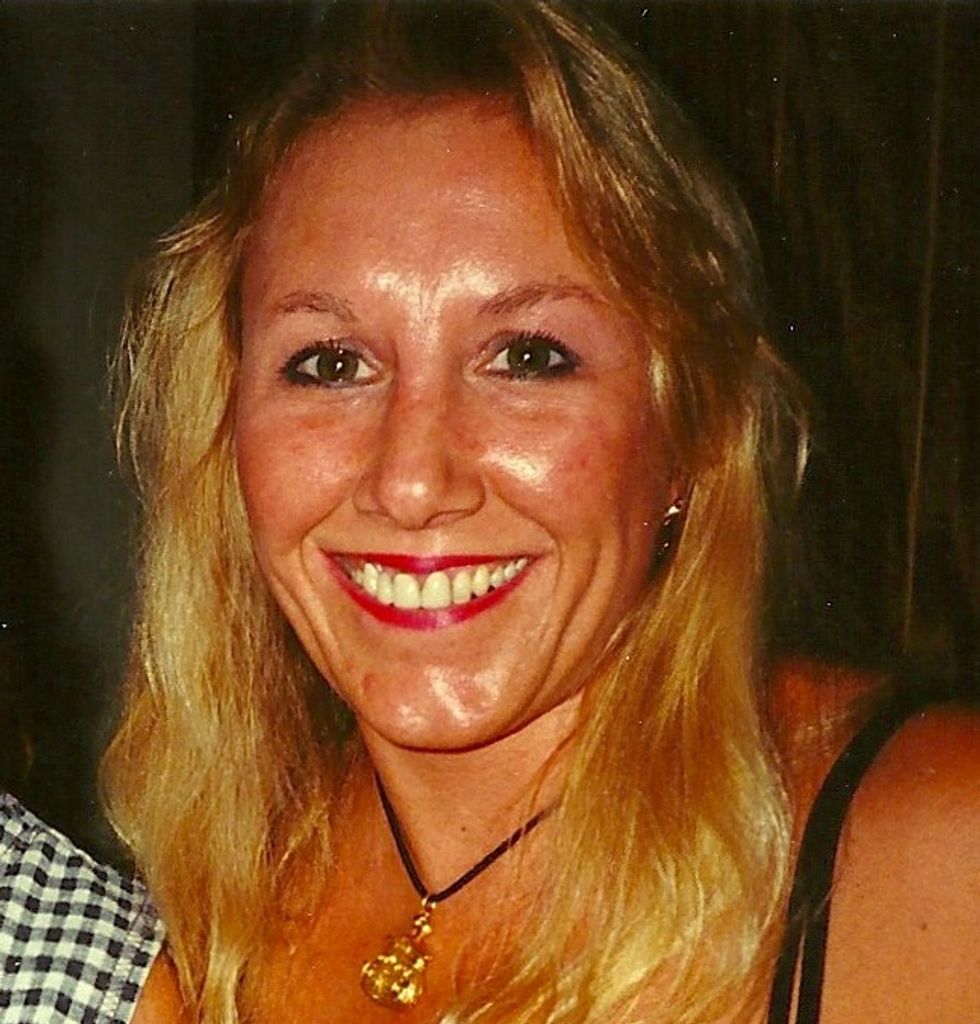 Vicky L Nelson "Gigi"