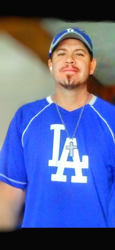 Carlos Carrillo Profile Photo