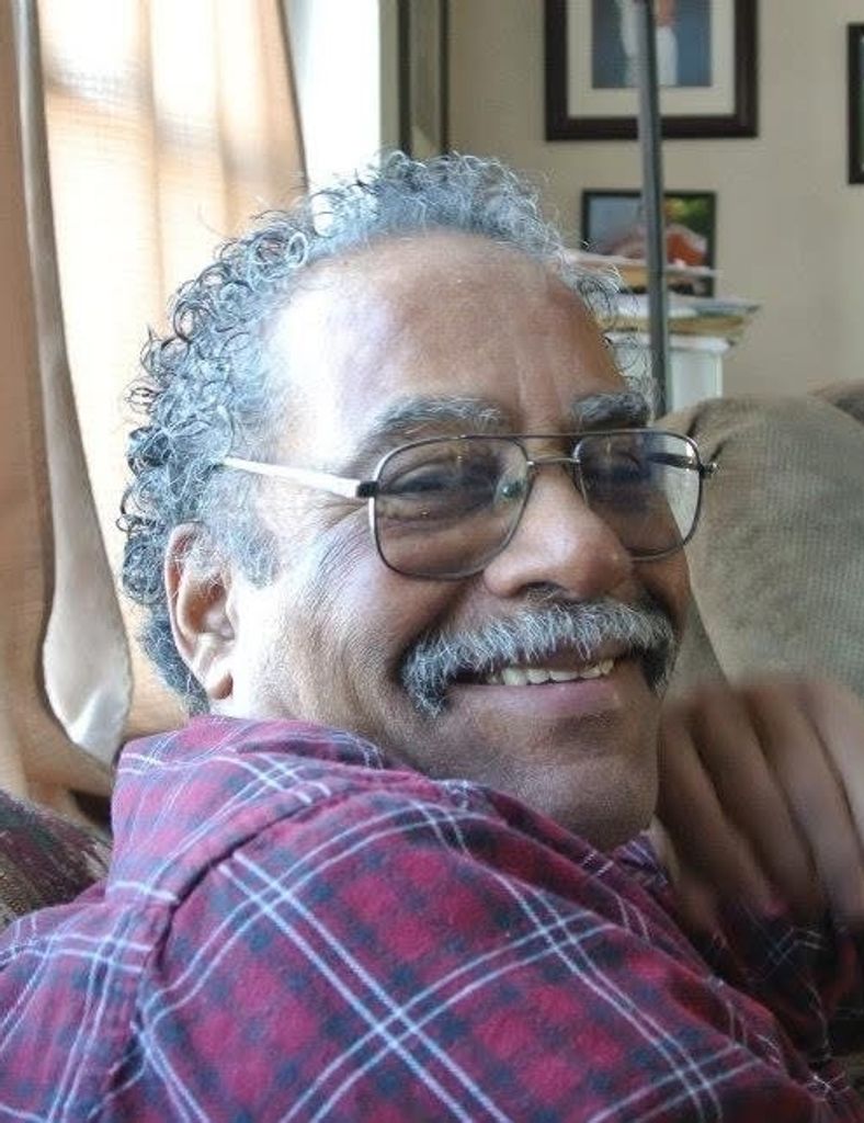 Myles Smith Dymond Profile Photo