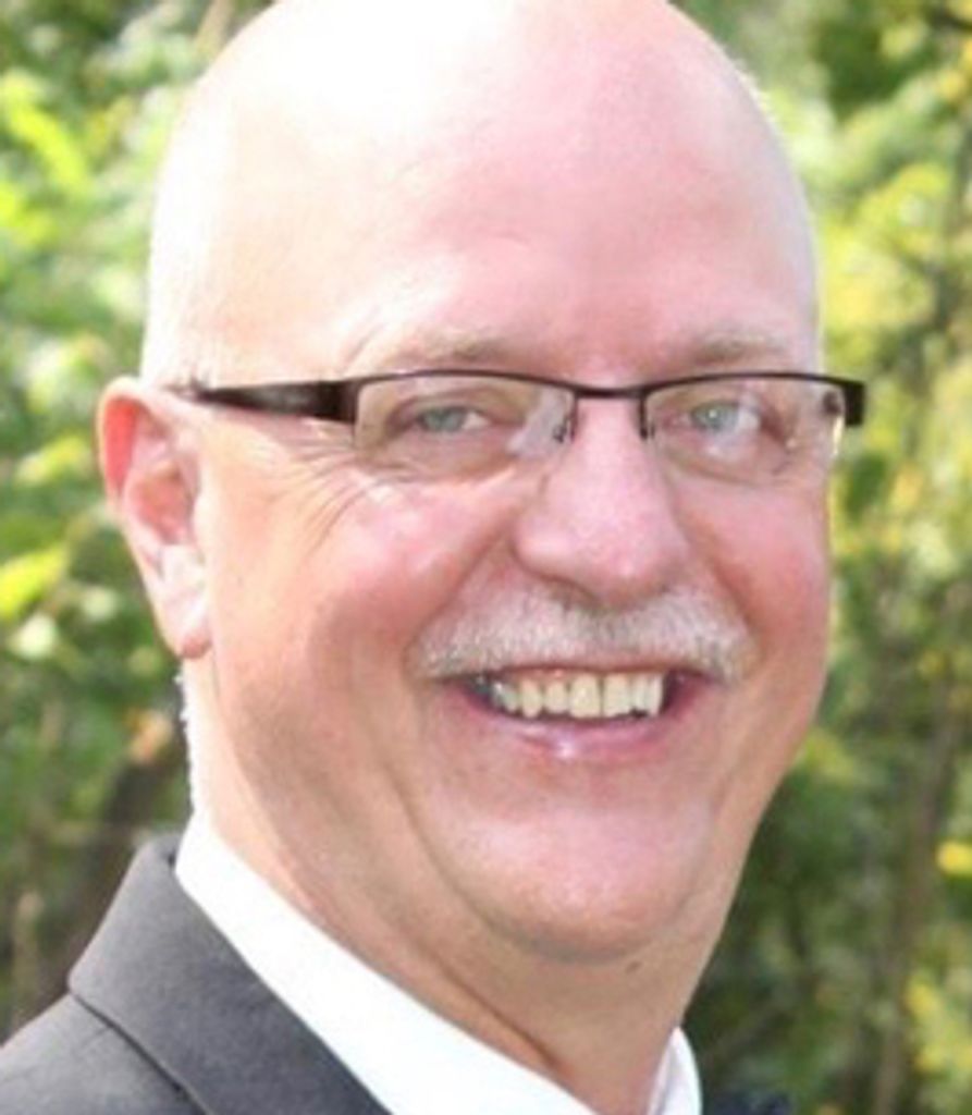 Walter Pustelak Profile Photo
