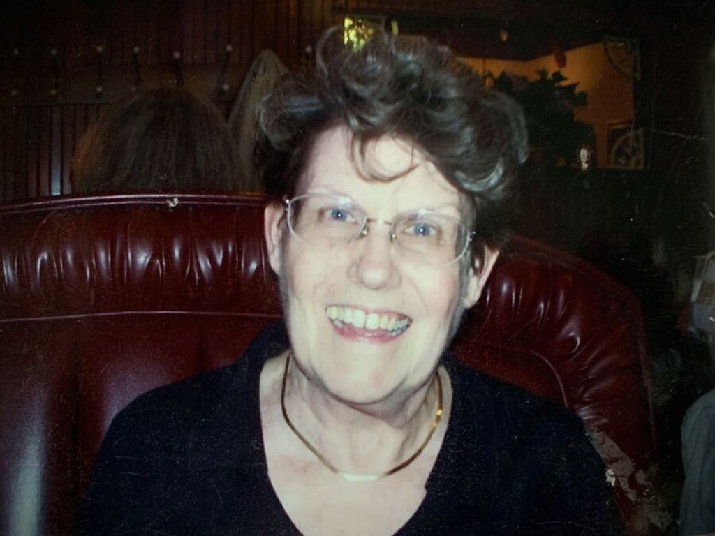 Doris E. (Dickerson)  Newman