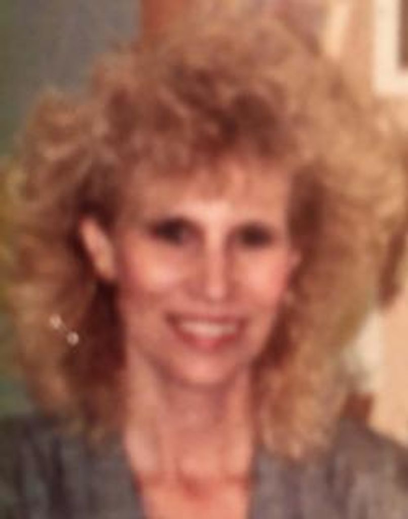 Julie Brooks Profile Photo