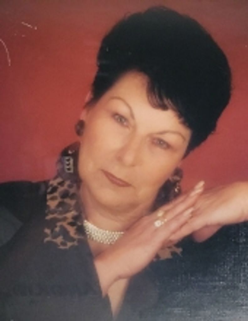 Mary Lou Shelton
