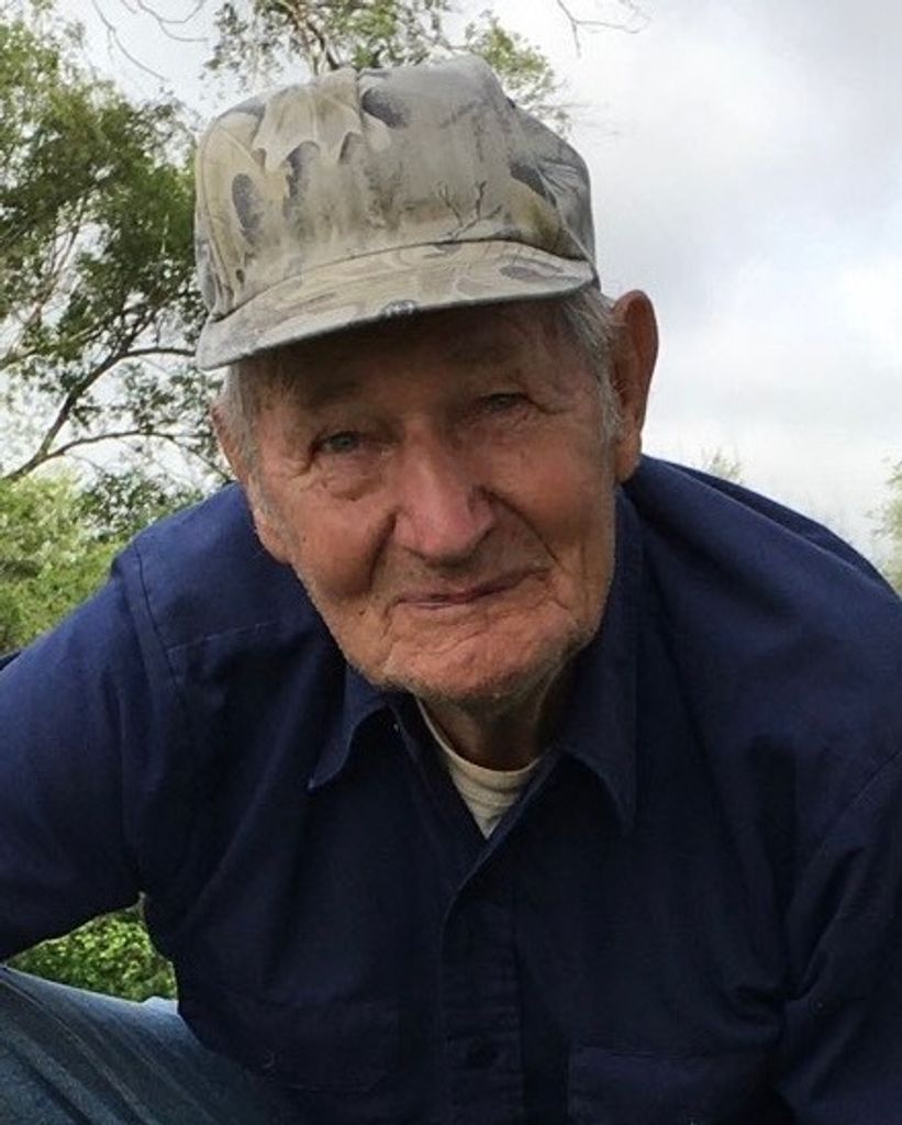 Kenneth “Merle” Nyhoff