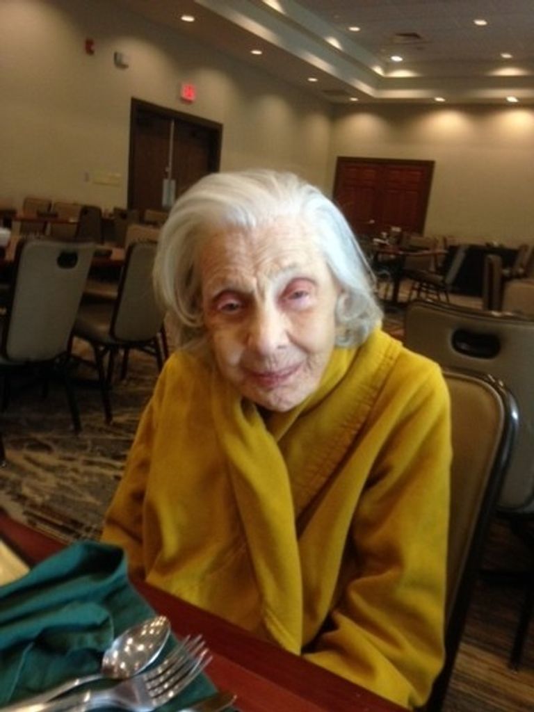 Helen Mae Zion Thatcher Profile Photo