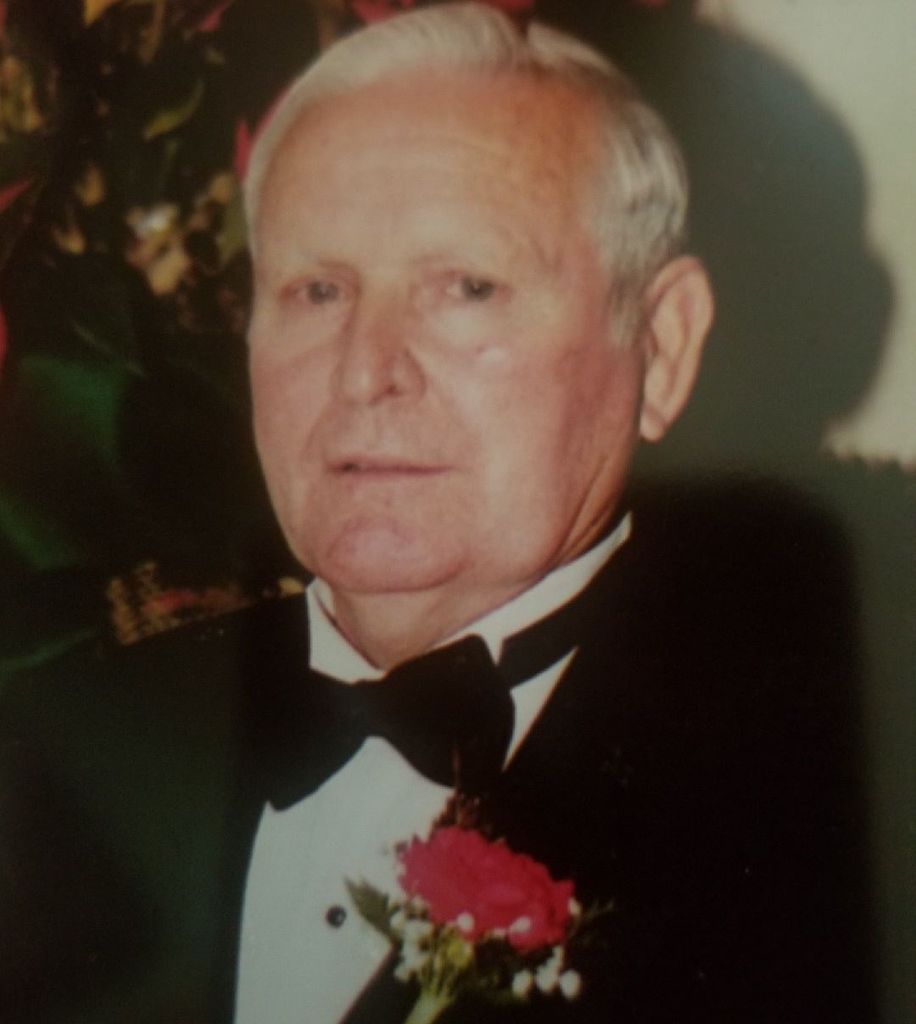 Wallace  Edward Roberts