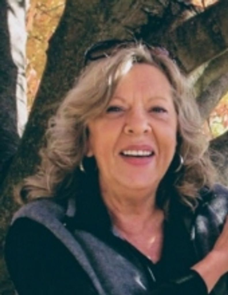  Barbara  Joanne  Briggs 