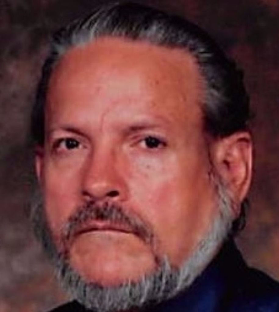 Mr. Dena Robert -Bob- Price