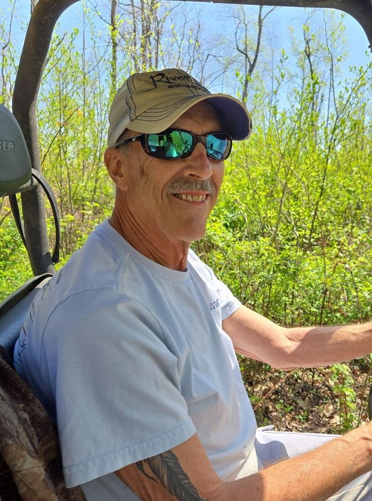 Dale Thomas Burke Profile Photo