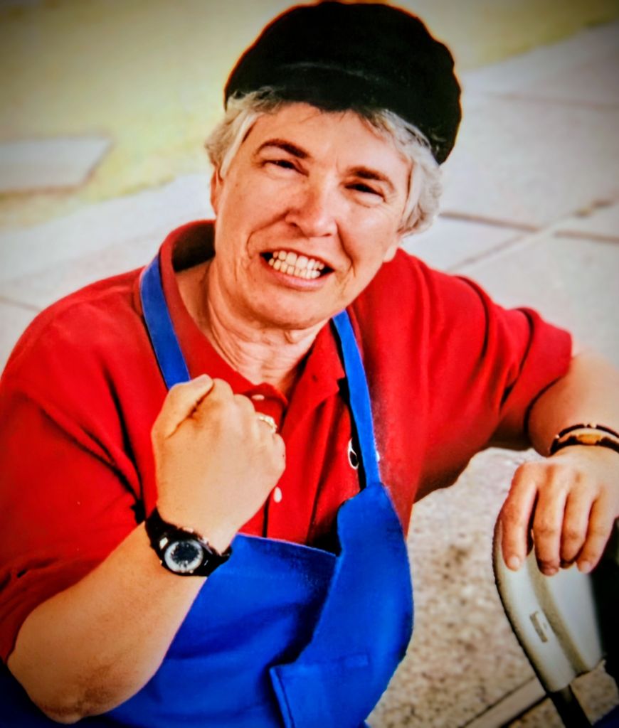 Sophie John Collaros