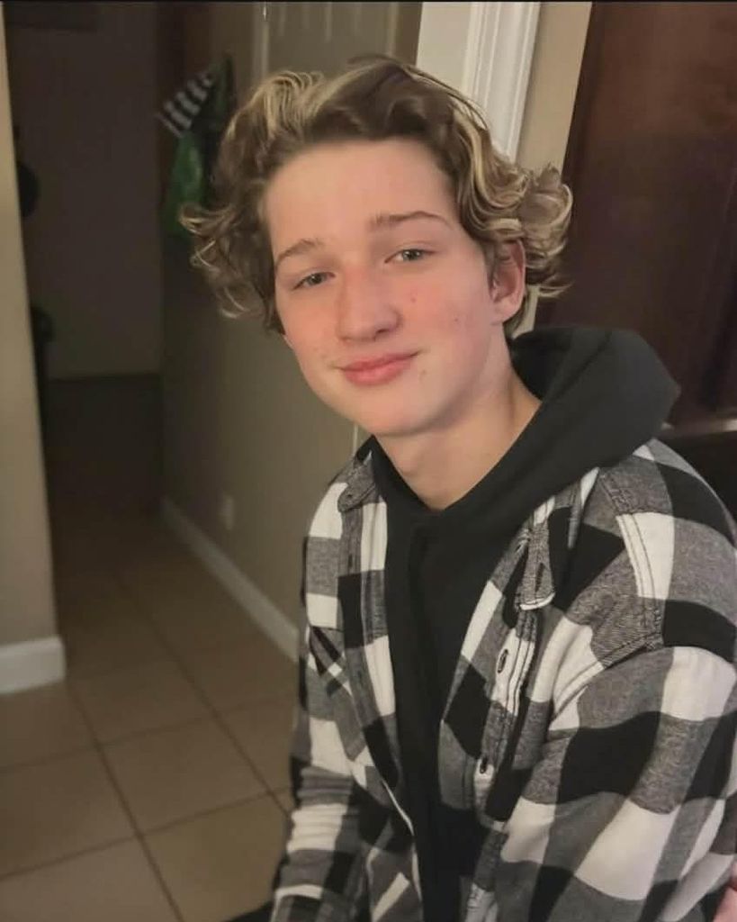 Logan Jesse Knowles