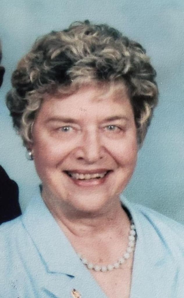 Evelyn Sadecki Profile Photo