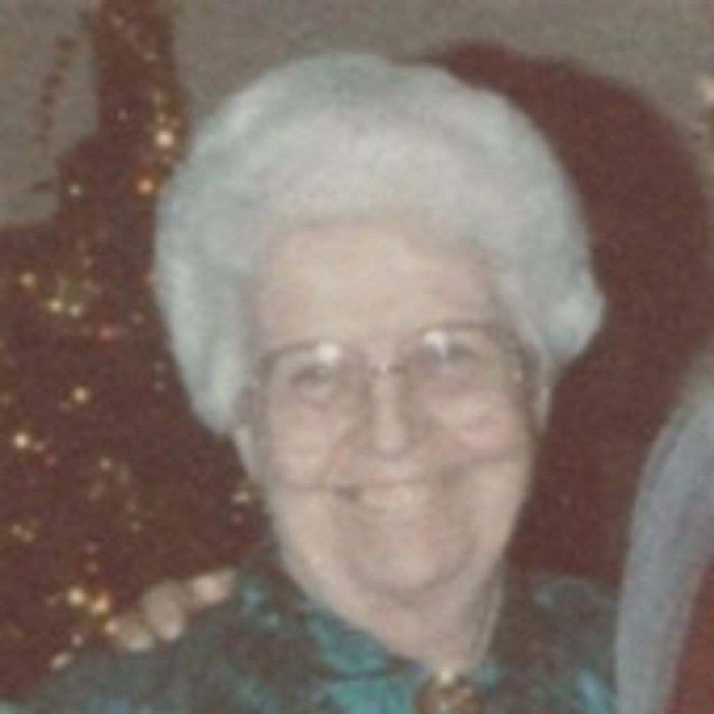 Loraine Rhoades