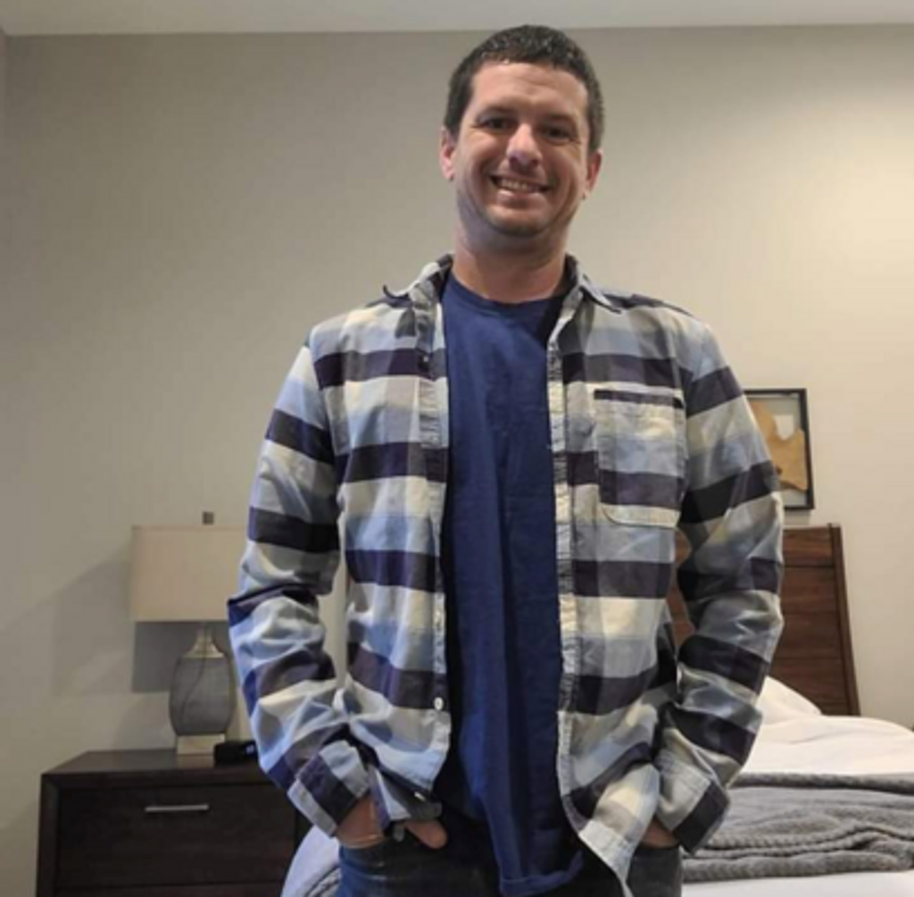 Travis Dean Francis Profile Photo
