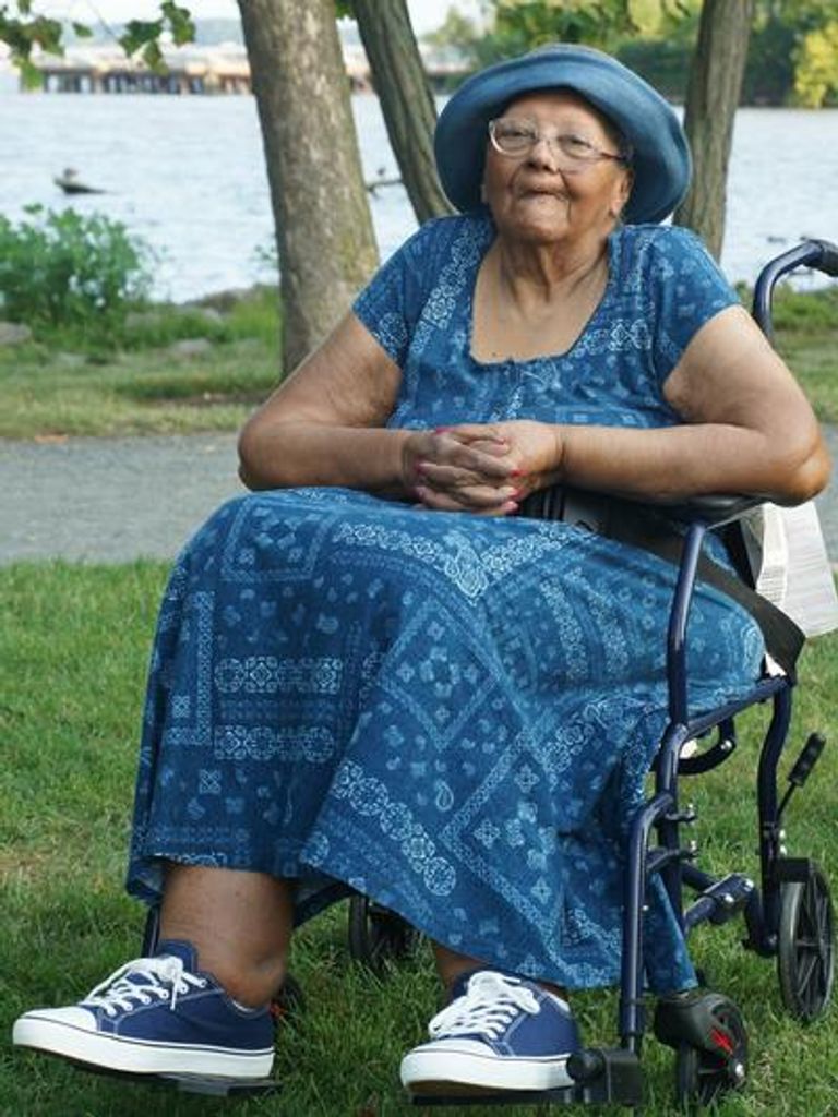 Bernice Henderson Holman Profile Photo