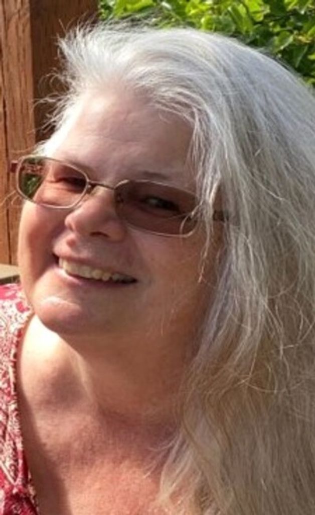 Maureen Moore Profile Photo