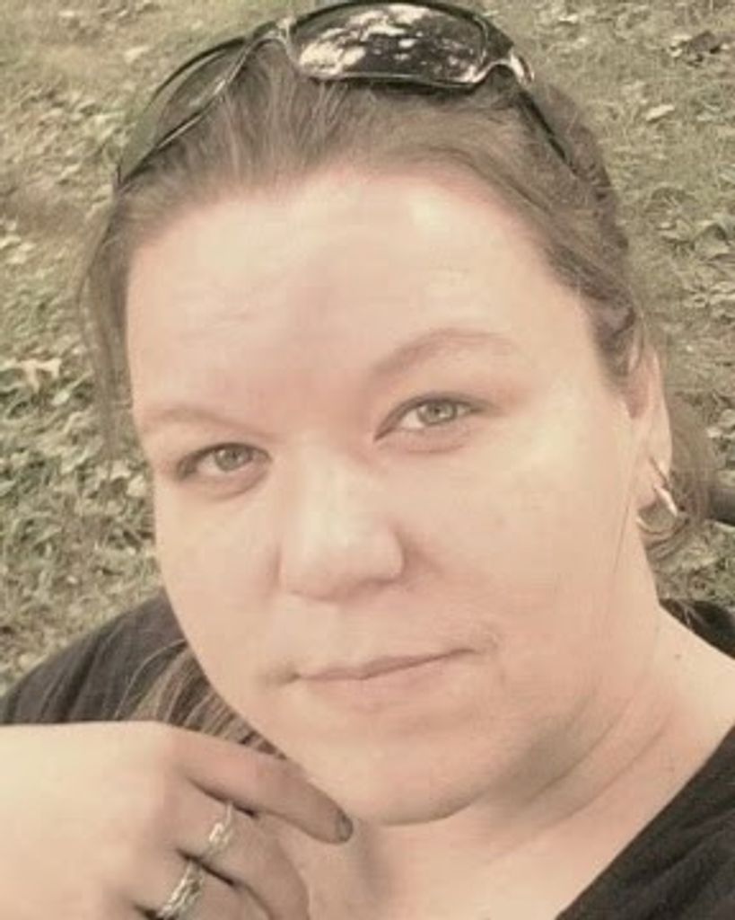 Lisa Mae Bouck