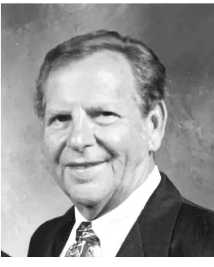 Robert "Bob" Allan Creighton