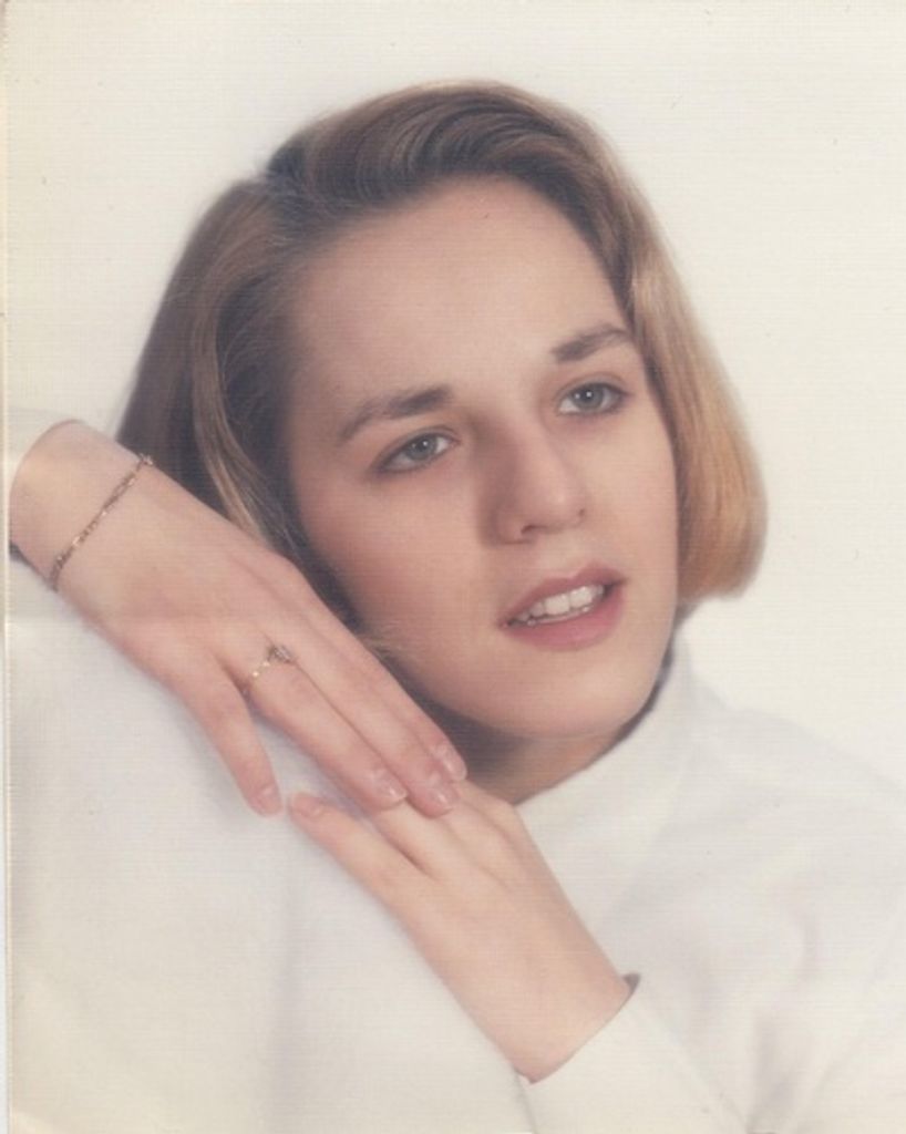 Louanne Simone Gorrie (Nee Ladouceur)