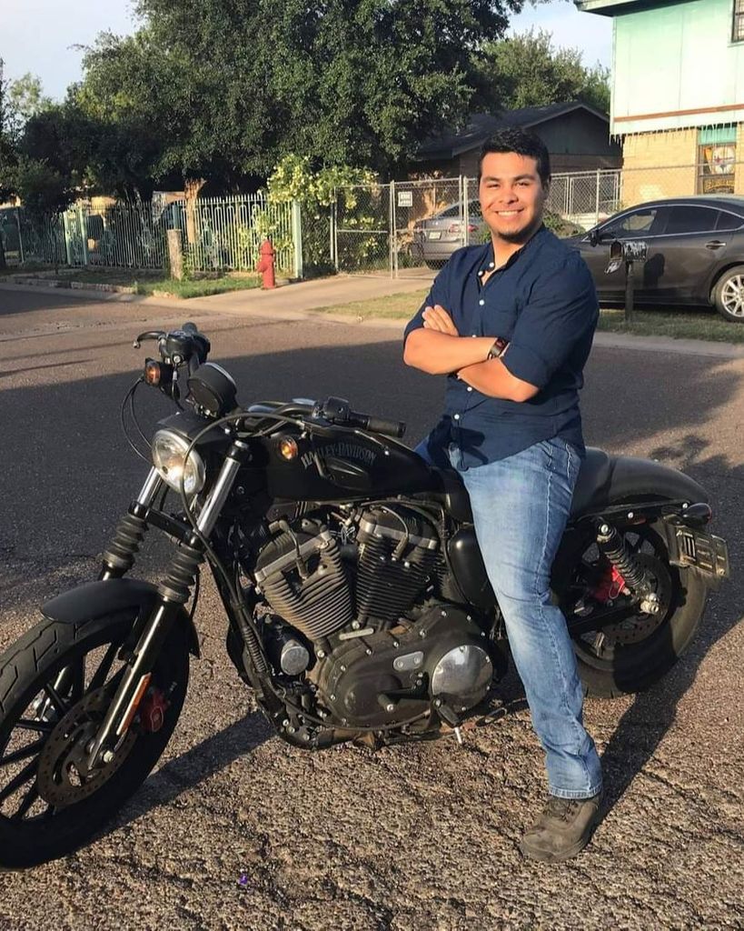 Carlos Roberto Garza, Jr.