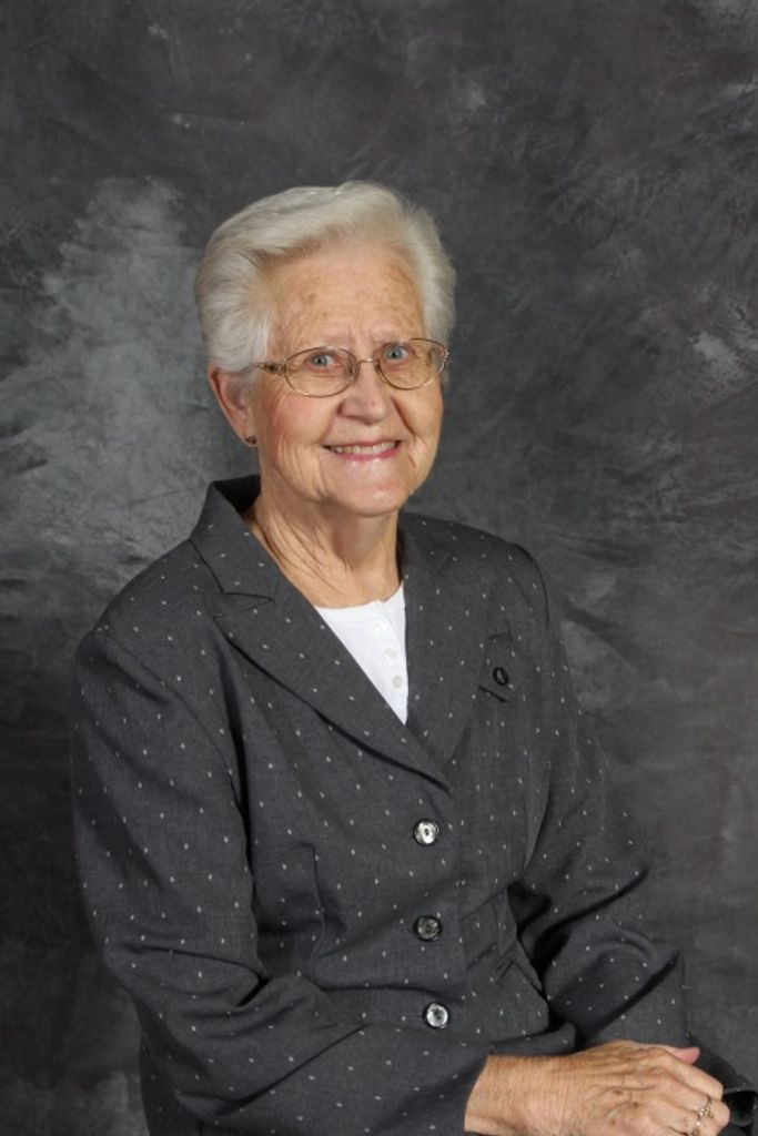 Sadie (Overman)  Douma