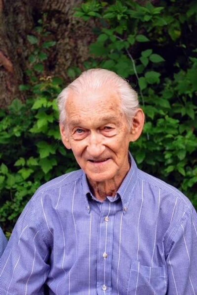 Kermit M. Hovey Sr. Profile Photo