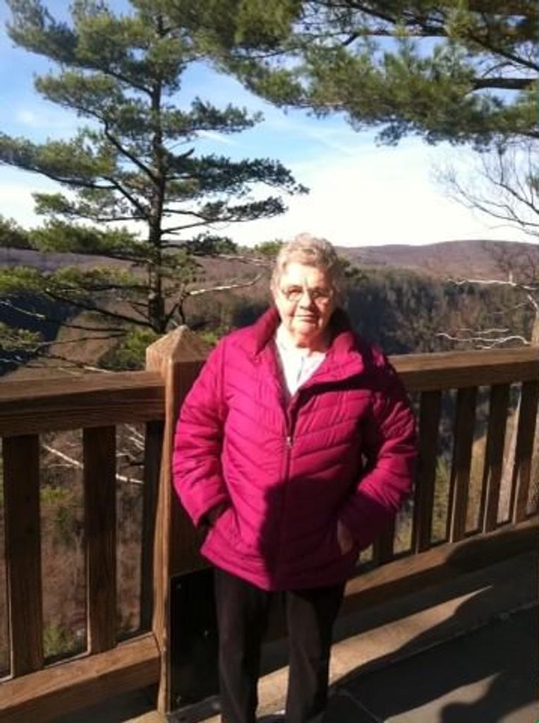 Carolyn K. (English)  Stiver