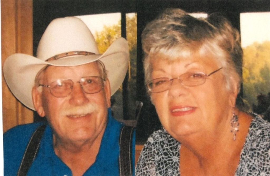 Giles Lester & Karen Hannah Birchum Profile Photo