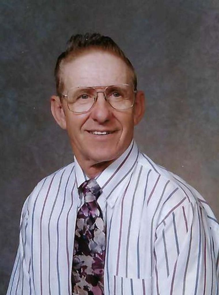 Simon Duesee Walkowiak Profile Photo