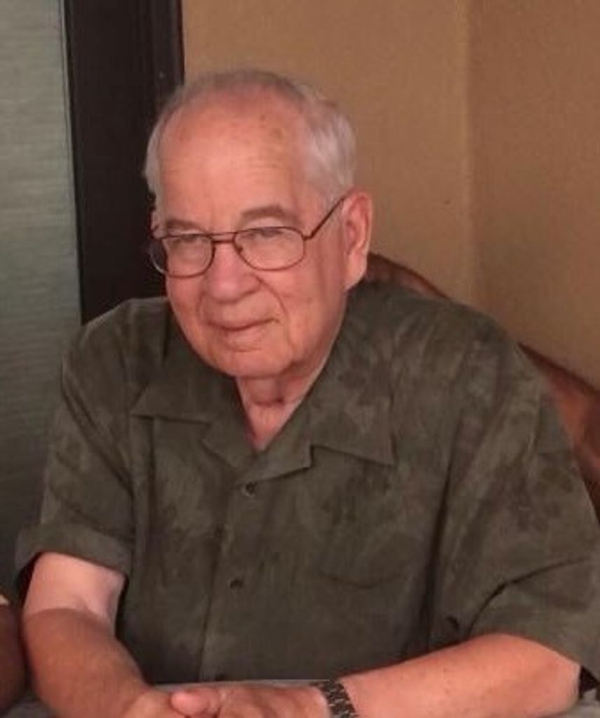Vicente Fuentevilla Profile Photo