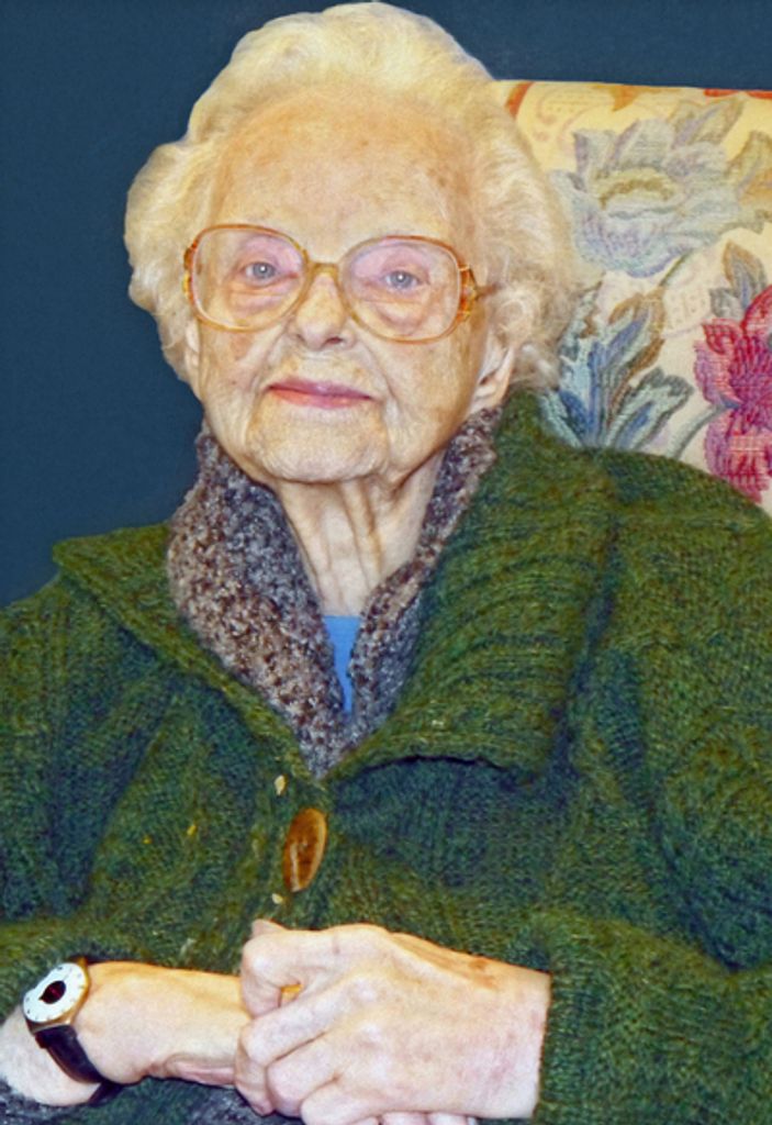 Beverly Mae Dempsey Profile Photo